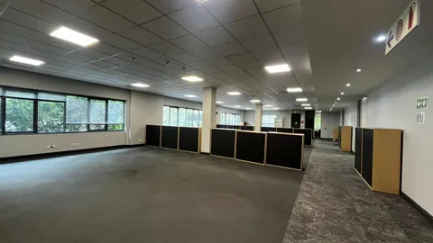 WhatsApp Image 2025-11-26 at 14.57.13.